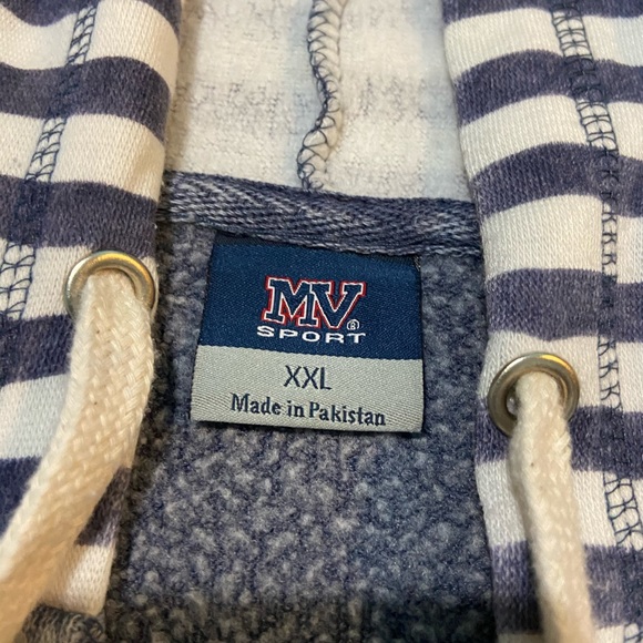 State Forest Hoodie - Picture 3 of 10